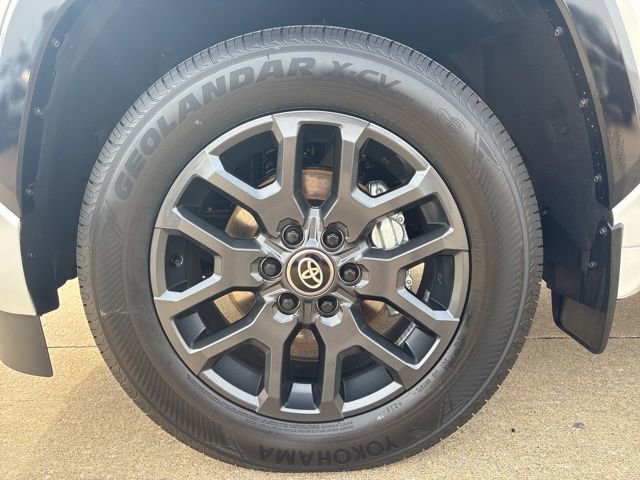 New 2026 Toyota Sequoia Platinum image 5