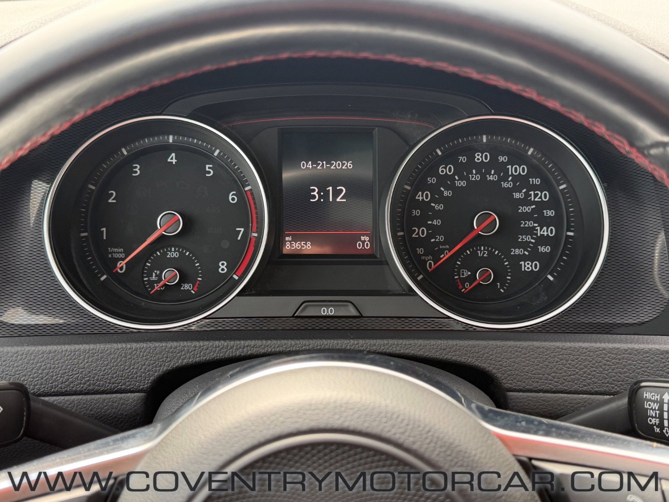 Used 2017 Volkswagen GTI SE FWD image 22