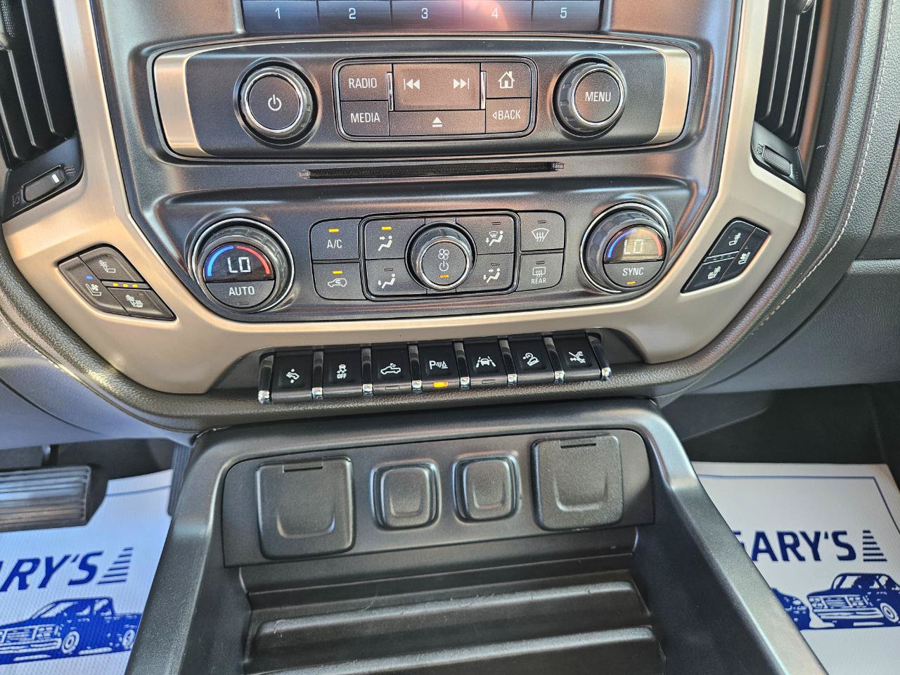 Used 2016 GMC Sierra 1500 Denali w/ Enhanced Driver Alert Package AWD/4WD image 24