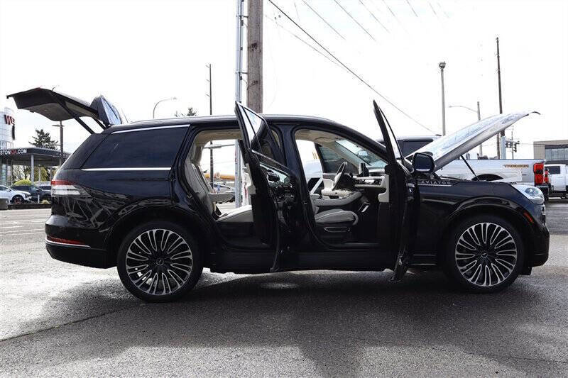 Used 2020 Lincoln Aviator Black Label w/ Dynamic Handling Package image 36