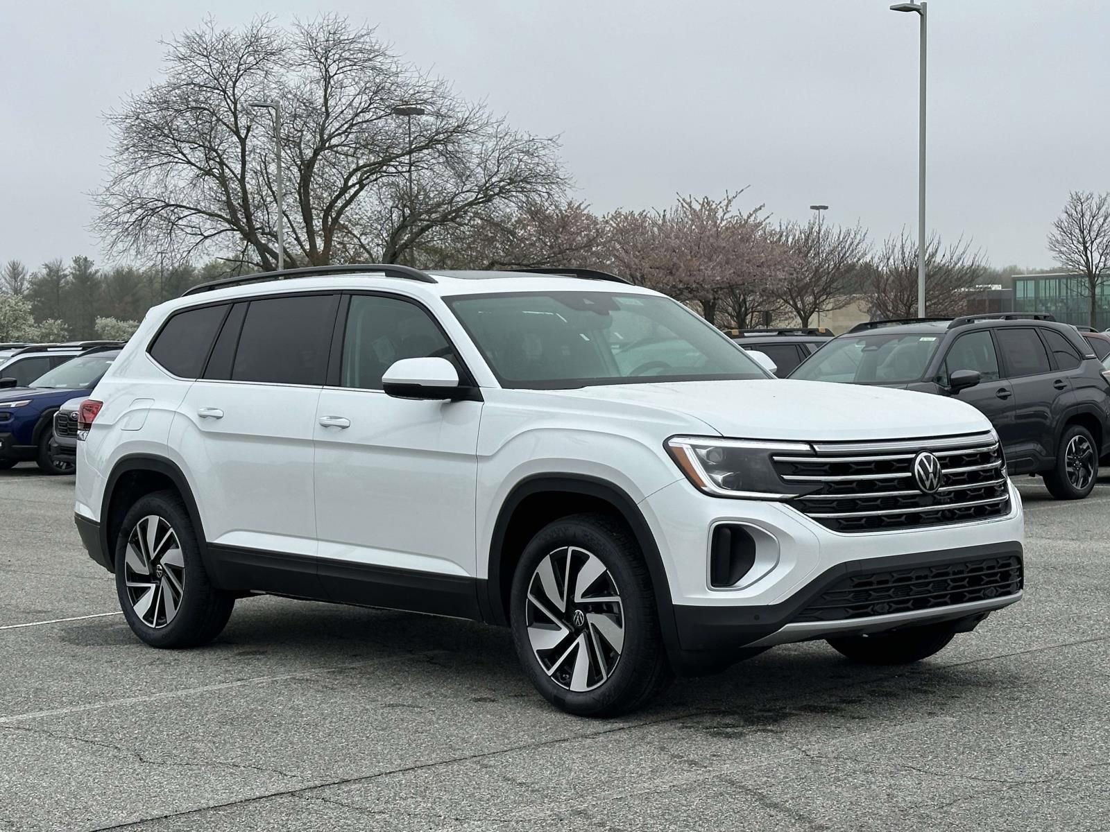 New 2026 Volkswagen Atlas SE image 8