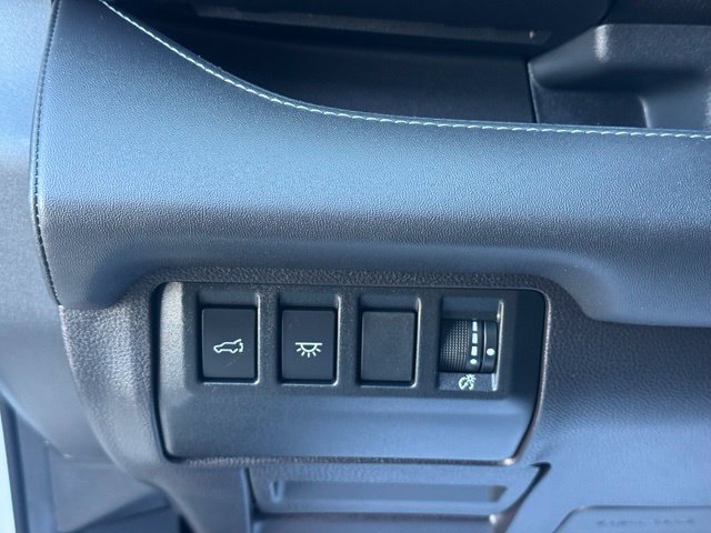 Used 2023 Subaru Ascent Limited w/ Technology Package AWD/4WD image 23
