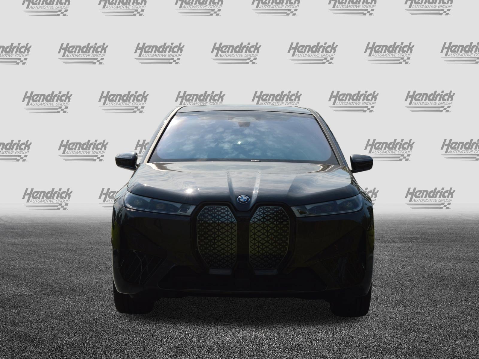 Certified 2024 BMW iX xDrive50 w/ Premium Package AWD/4WD image 2