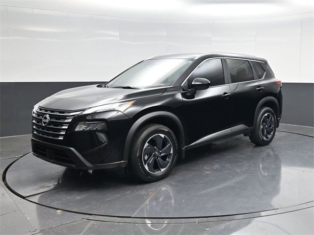 Used 2024 Nissan Rogue SV w/ SV Premium Package image 7