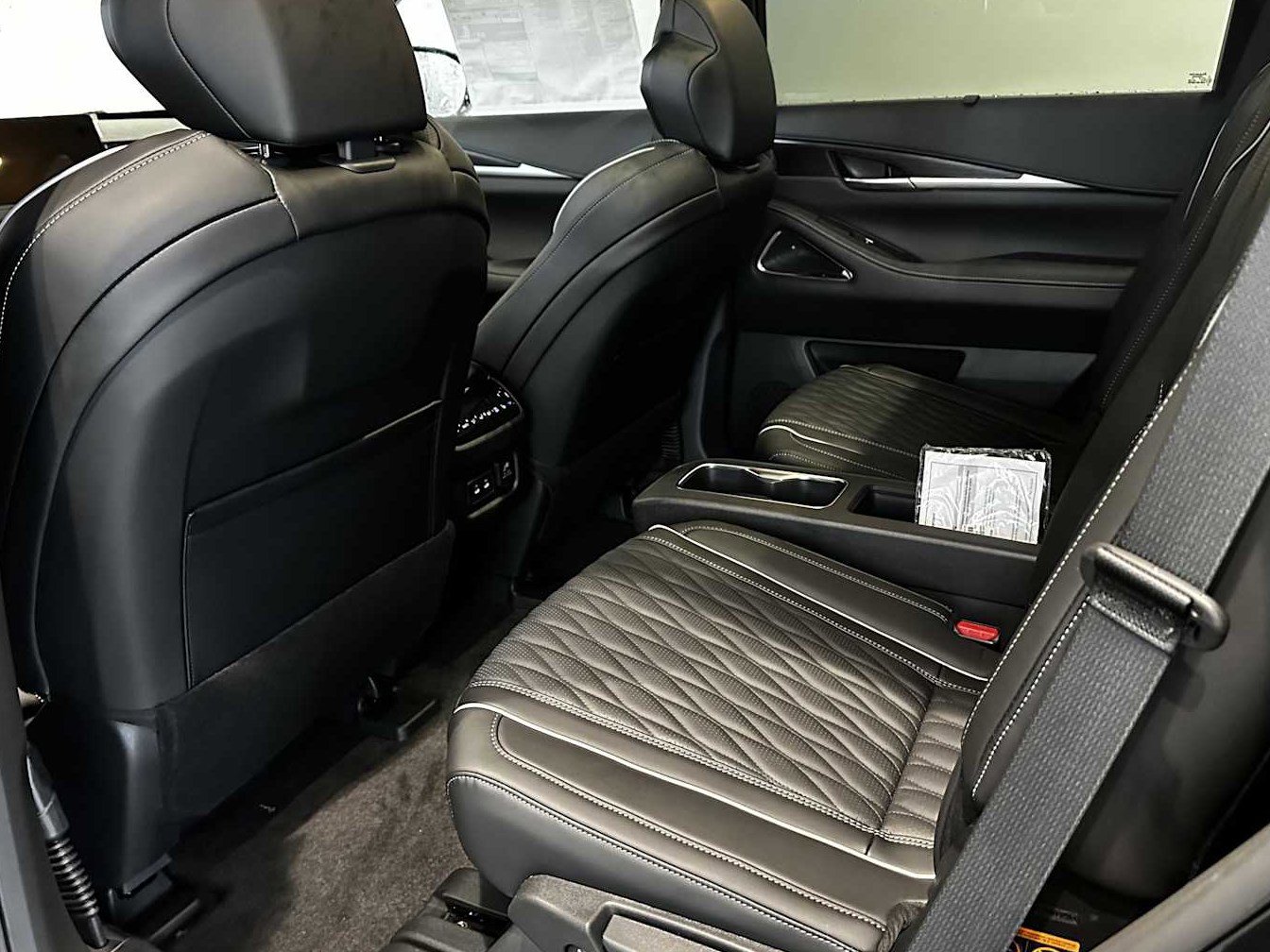 New 2026 INFINITI QX60 Autograph AWD/4WD image 12