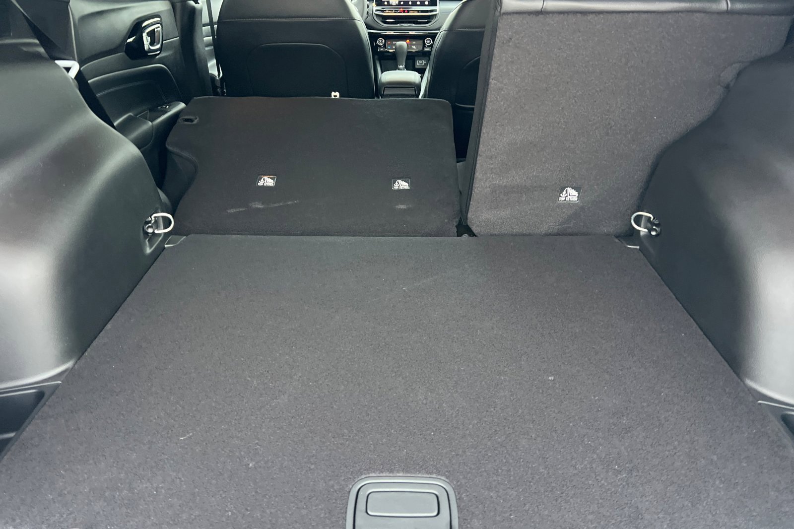 New 2026 Jeep Compass Latitude image 13