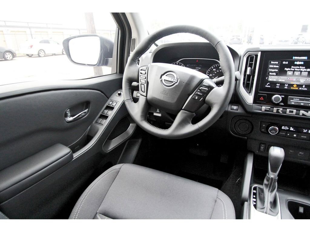 New 2026 Nissan Frontier SV w/ SV Convenience Package RWD image 8