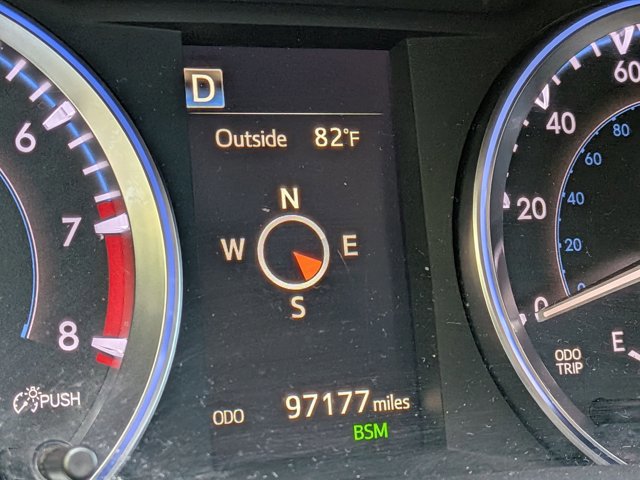 Used 2017 Toyota Highlander XLE image 5