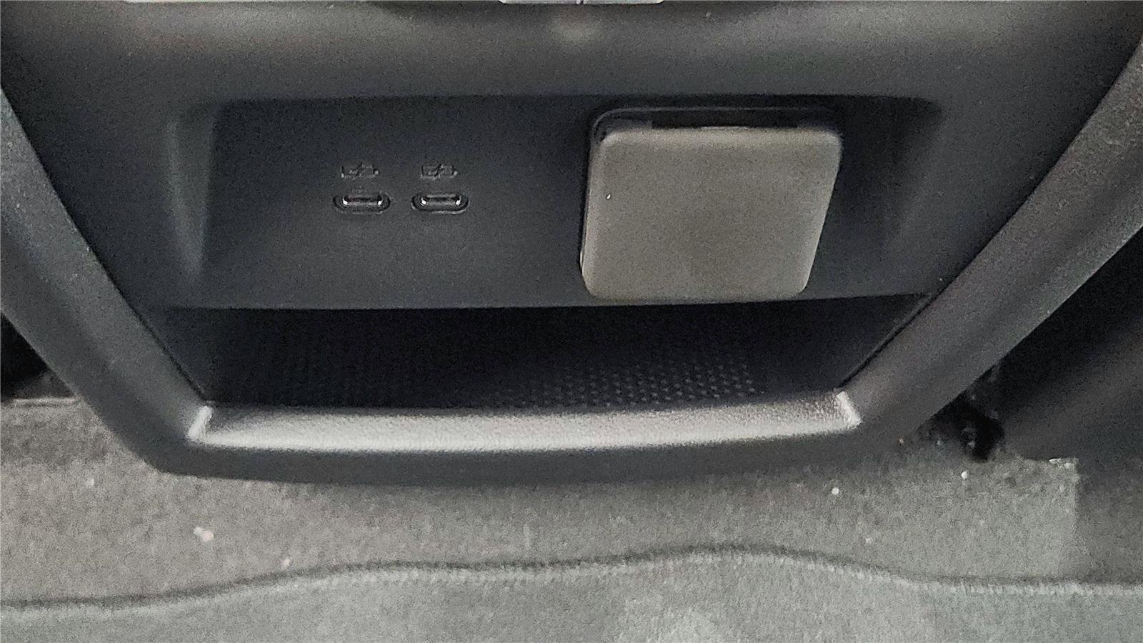 New 2026 Chevrolet Traverse RS AWD/4WD image 17