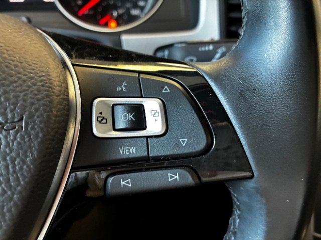 Used 2020 Volkswagen Atlas SE w/ Panoramic Sunroof Package FWD image 16