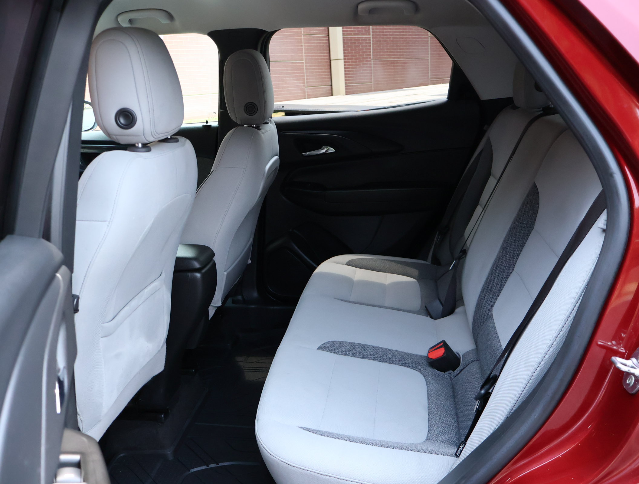 Used 2024 Chevrolet TrailBlazer LT w/ LT Cold Weather Package FWD image 19