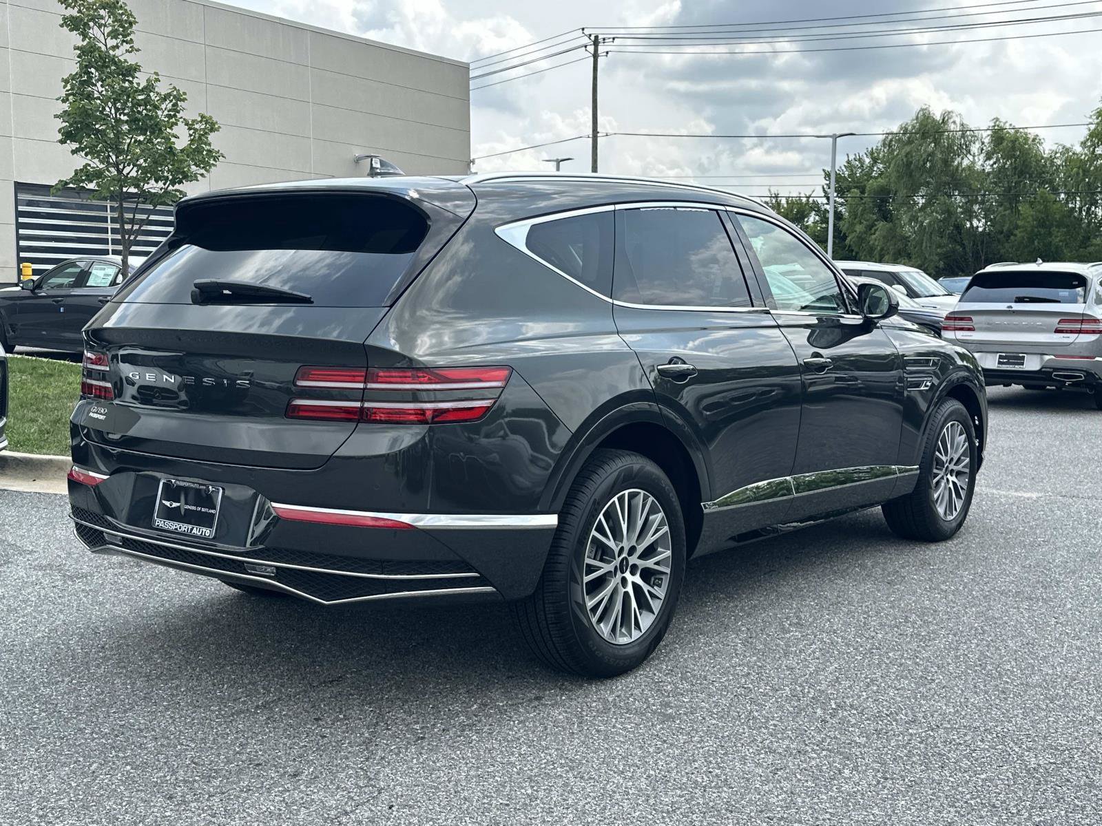 Used 2026 Genesis GV80 2.5T RWD image 5