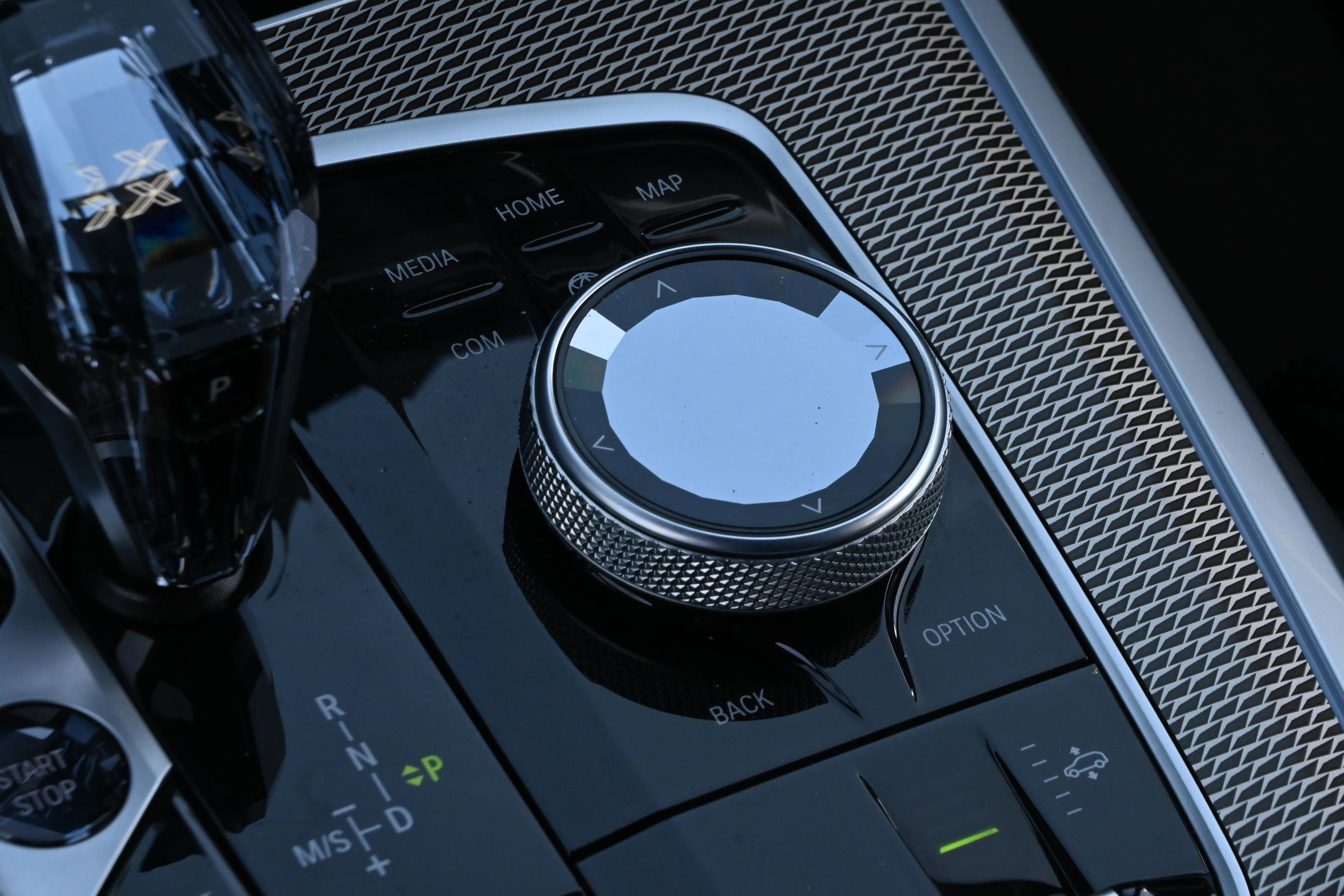 Certified 2023 BMW X5 xDrive45e w/ Executive Package image 23