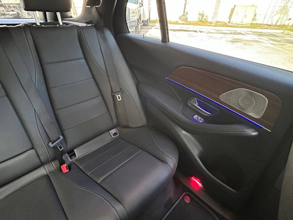 Used 2025 Mercedes-Benz GLE 350 4MATIC image 14