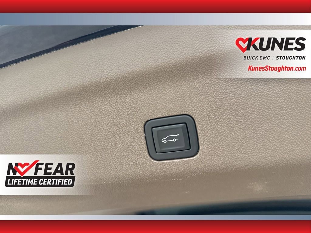 Used 2023 GMC Yukon Denali w/ LPO, Floor Liner Package image 46
