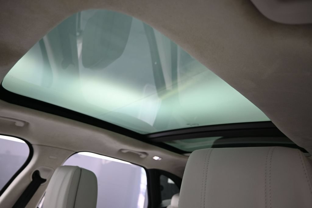 Certified 2023 Jaguar F-PACE S AWD/4WD image 29
