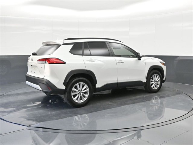 Used 2023 Toyota Corolla Cross LE image 15