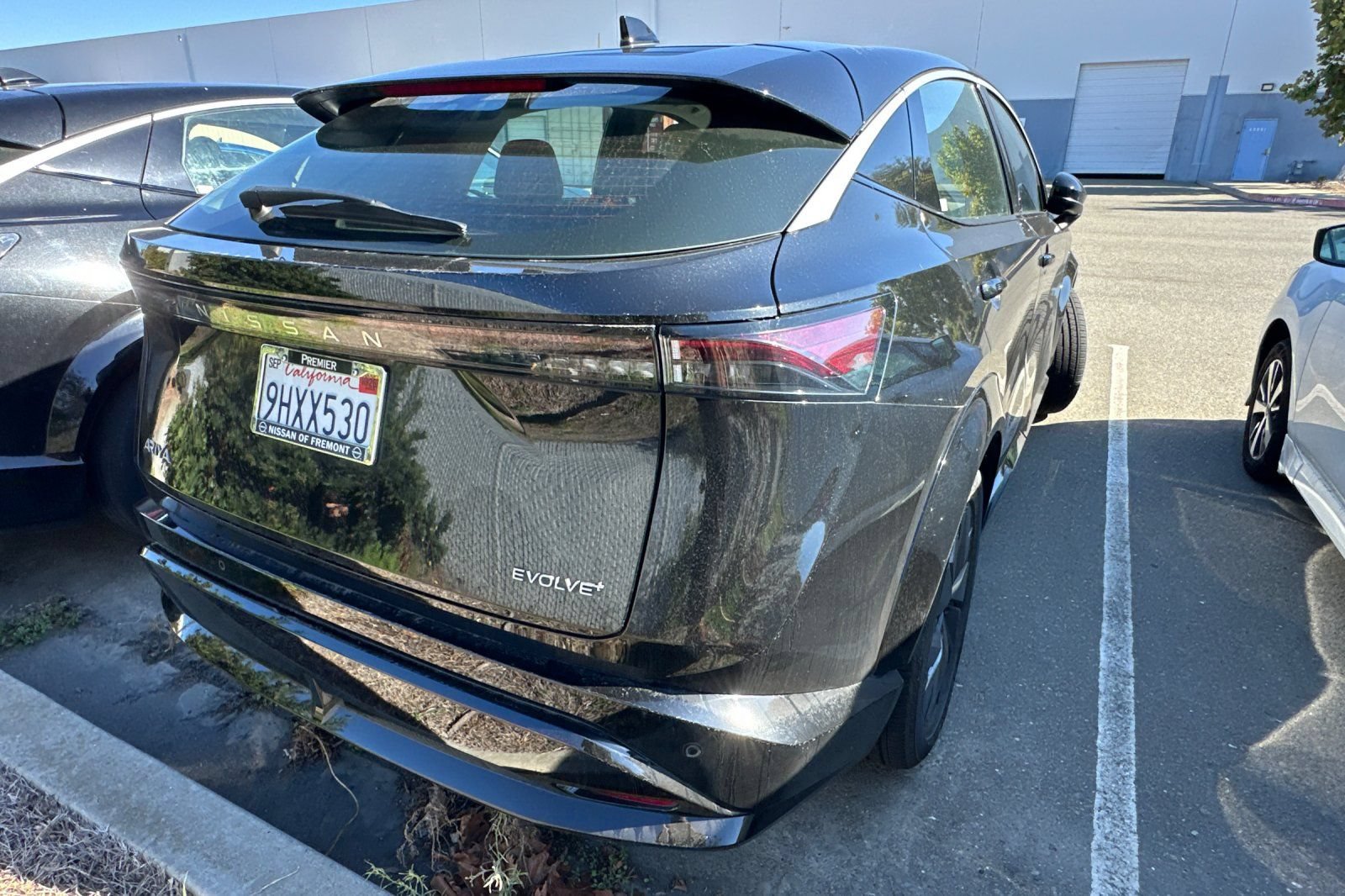 Certified 2023 Nissan Ariya FWD image 5