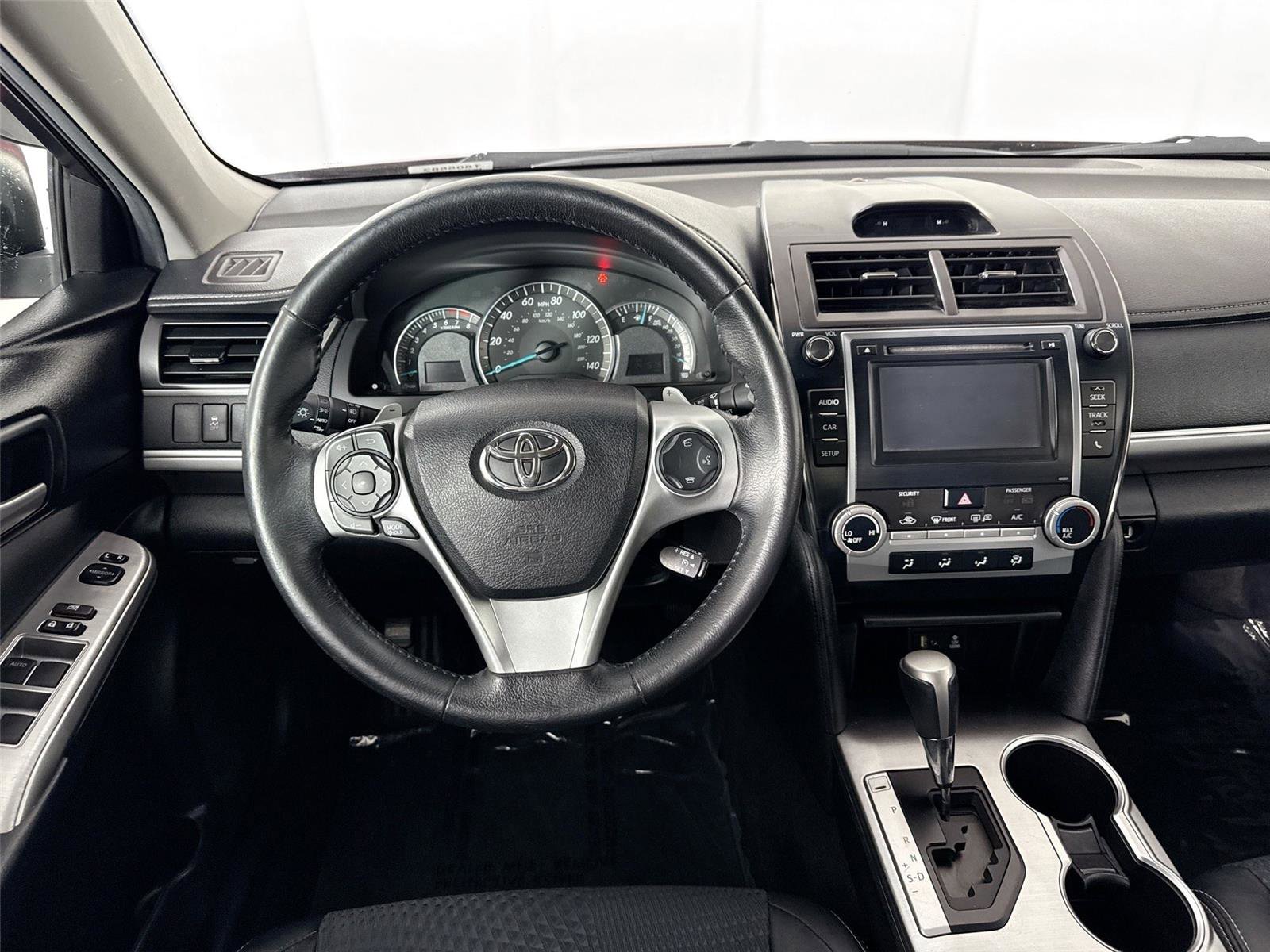 Used 2014 Toyota Camry SE w/ Fleet Convenience Package FWD image 27