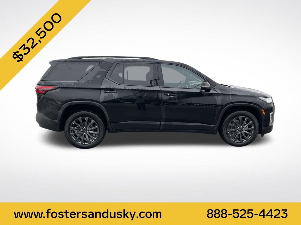 Used 2023 Chevrolet Traverse RS image 6
