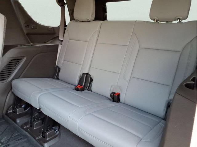 Used 2026 Chevrolet Tahoe LT w/ Comfort Package AWD/4WD image 21