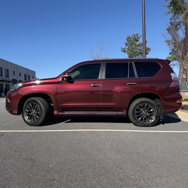Used 2020 Lexus GX 460 Premium image 2