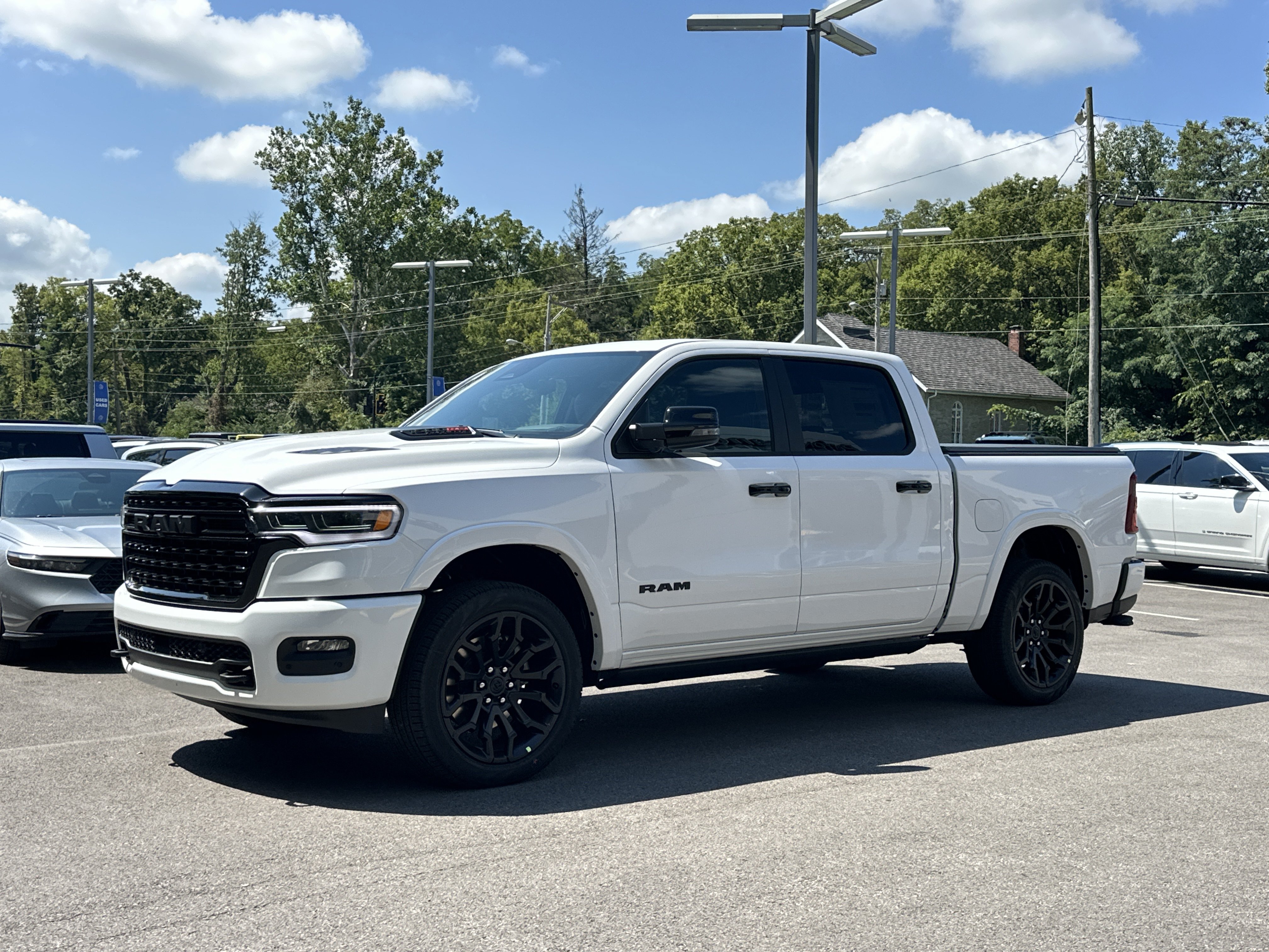 New 2027 RAM 1500 Limited AWD/4WD image 26