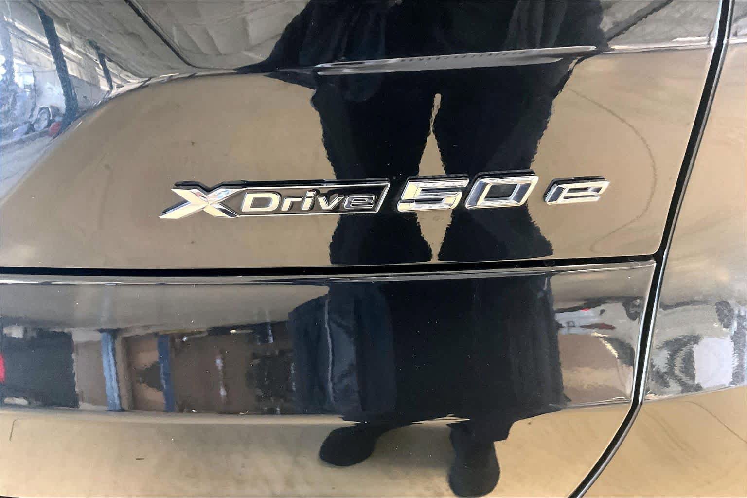 Used 2024 BMW X5 xDrive50e image 9