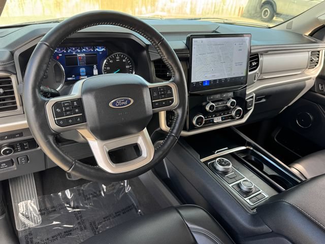 Used 2024 Ford Expedition Max XLT AWD/4WD image 5