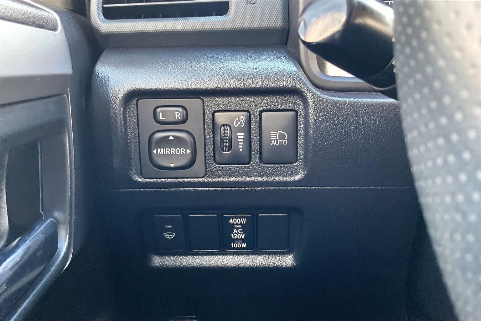 Used 2021 Toyota 4Runner Limited AWD/4WD image 65