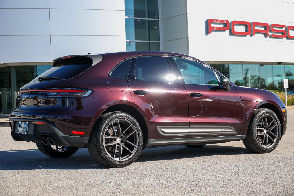 Certified 2023 Porsche Macan Turbo AWD/4WD image 11