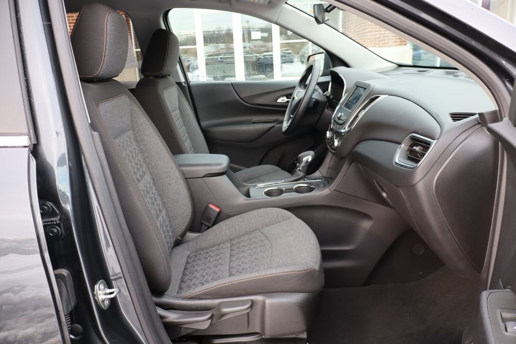 Used 2023 Chevrolet Equinox LT image 42
