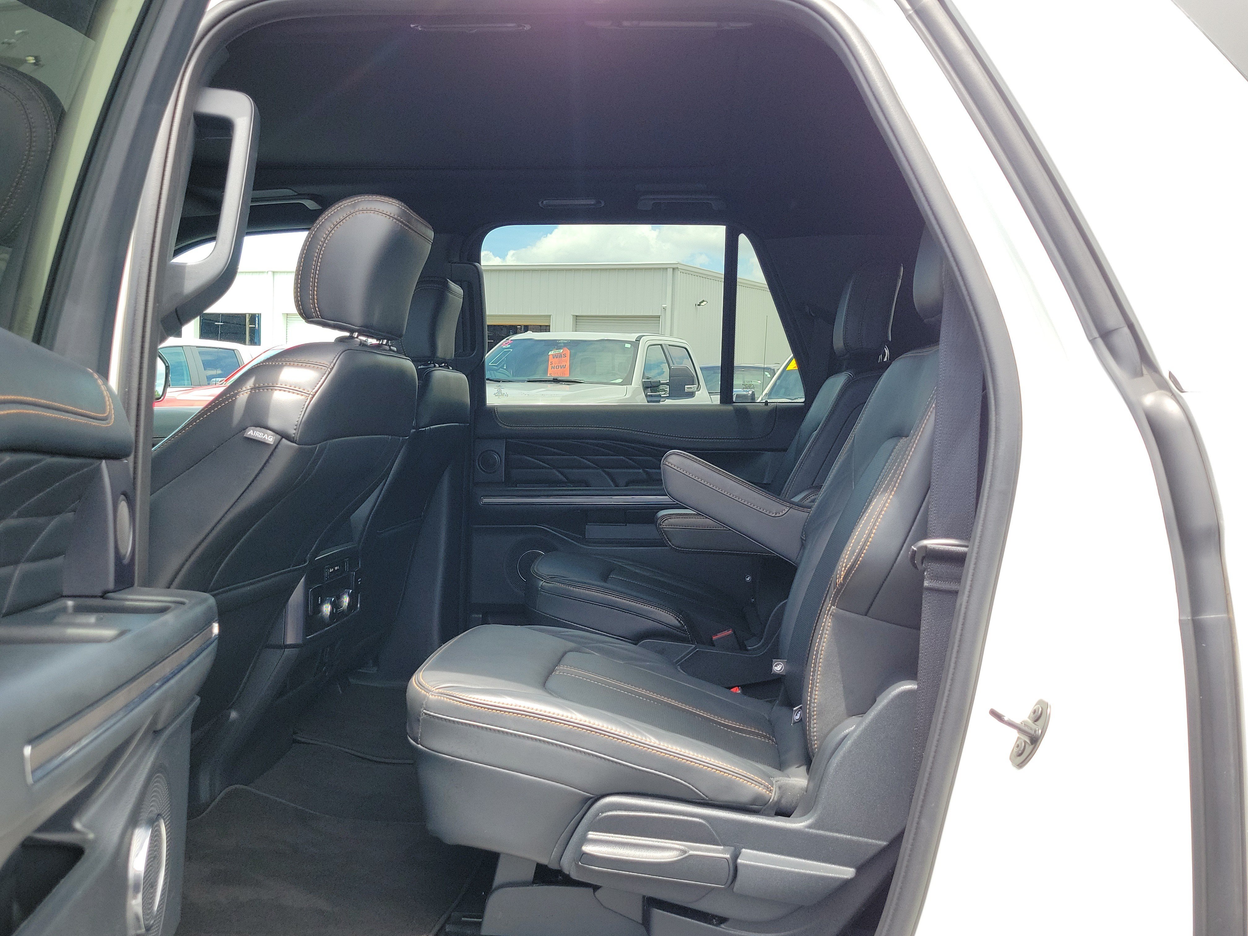 Certified 2024 Ford Expedition Max Platinum AWD/4WD image 14