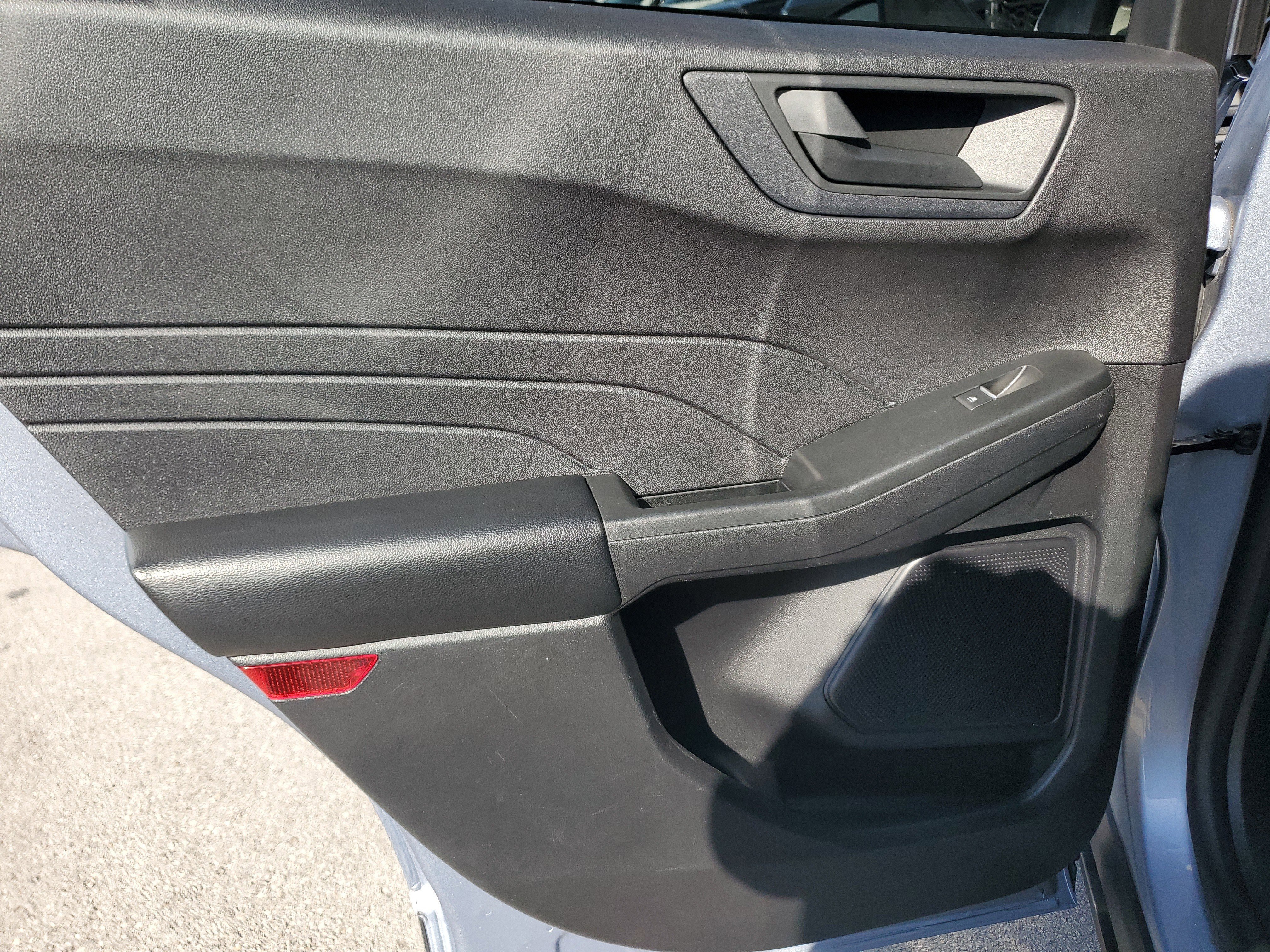 Used 2022 Ford Escape SE w/ Convenience Package image 29