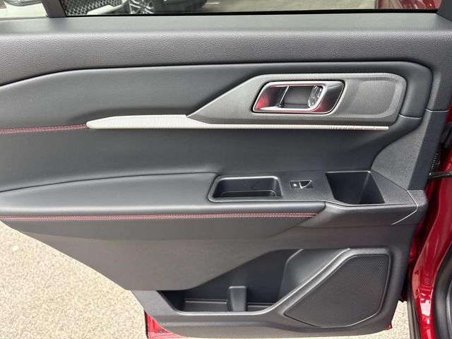 New 2026 Ford Explorer ST-Line w/ ST-Line Street Pack AWD/4WD image 14