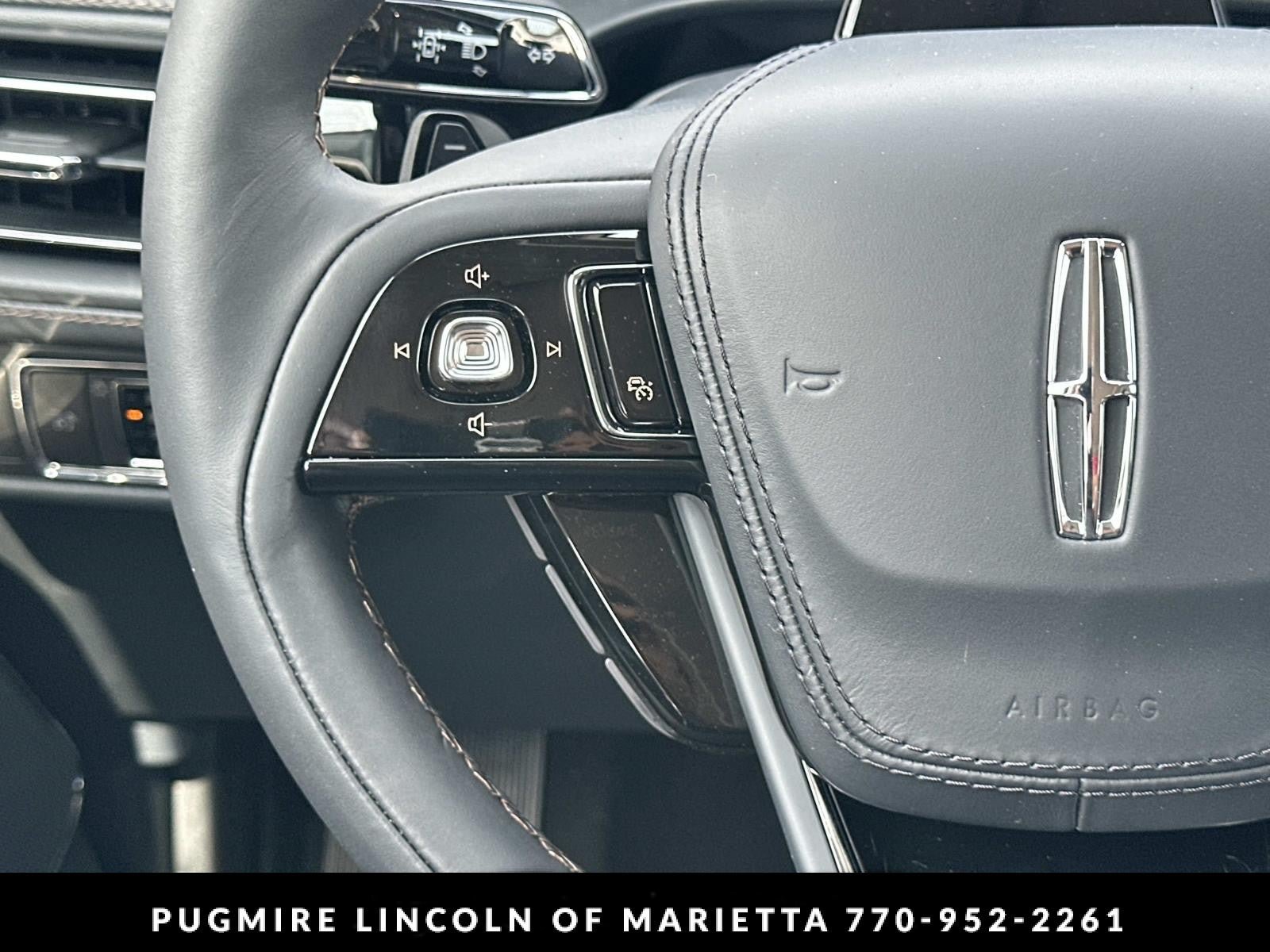 New 2026 Lincoln Aviator Reserve w/ Jet Appearance Package RWD image 25