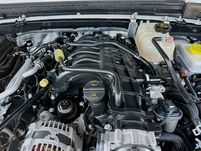 Used 2024 Jeep Wrangler Unlimited Rubicon image 28