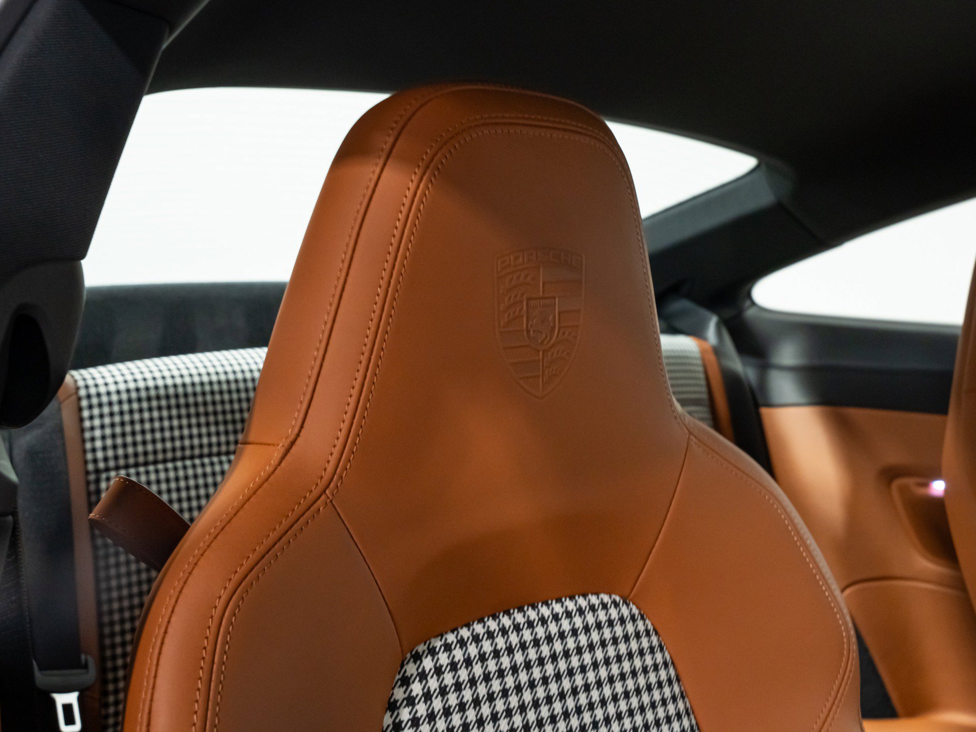 Used 2023 Porsche 911 Carrera 4S image 63