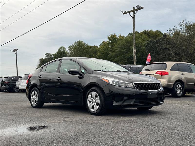 Used 2018 Kia Forte LX image 4