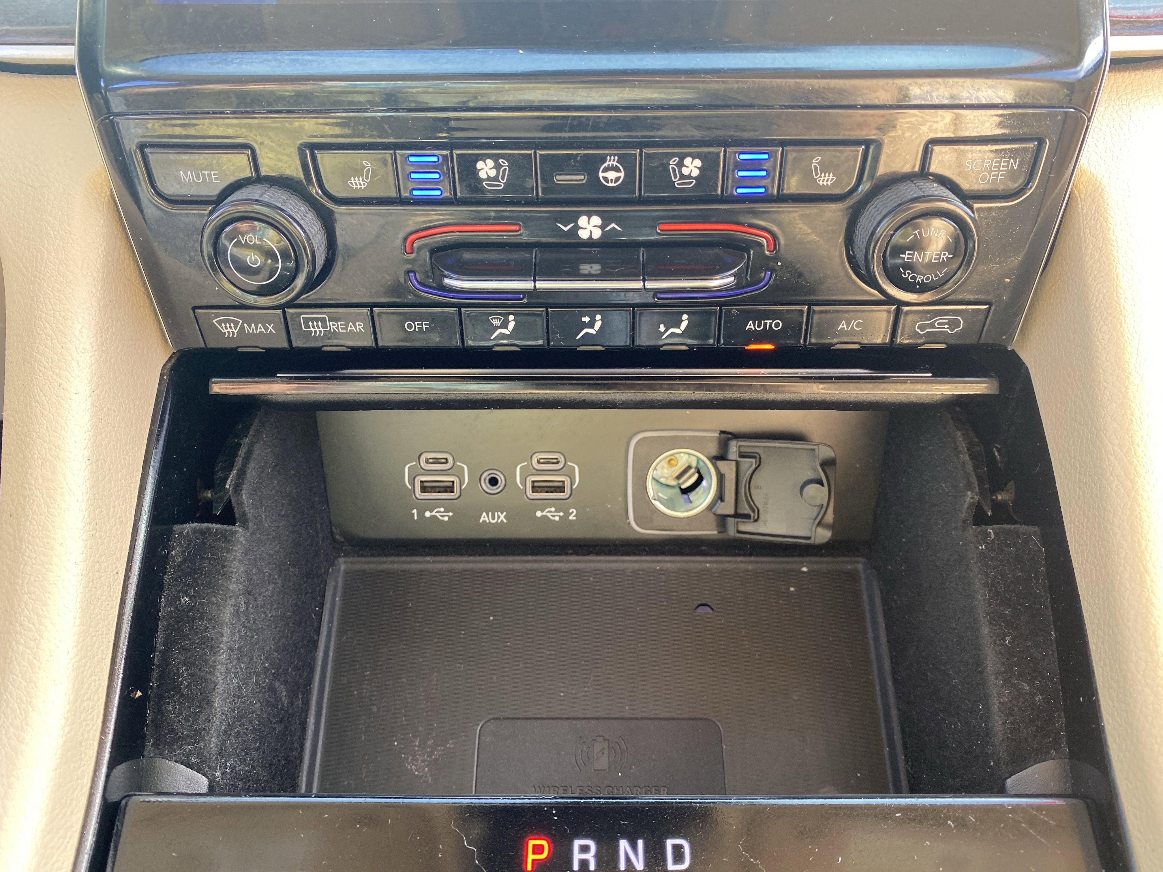 Used 2021 Jeep Grand Cherokee L Limited w/ Luxury Tech Group II image 19