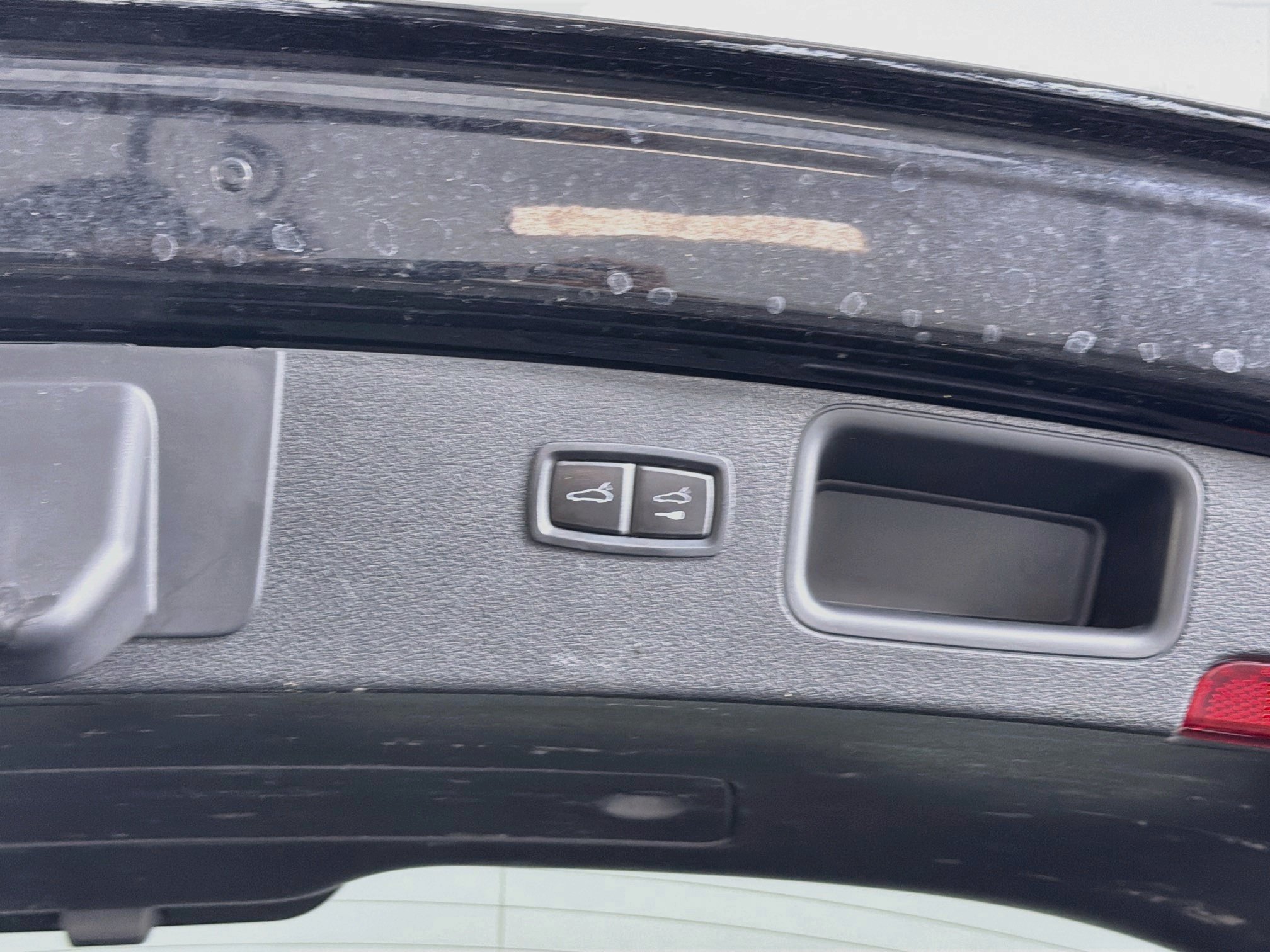 Used 2018 Porsche Macan S AWD/4WD image 31