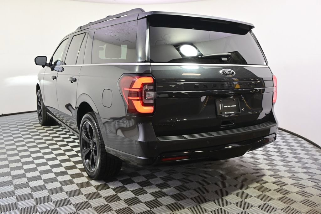 Used 2022 Ford Expedition Max Limited image 4