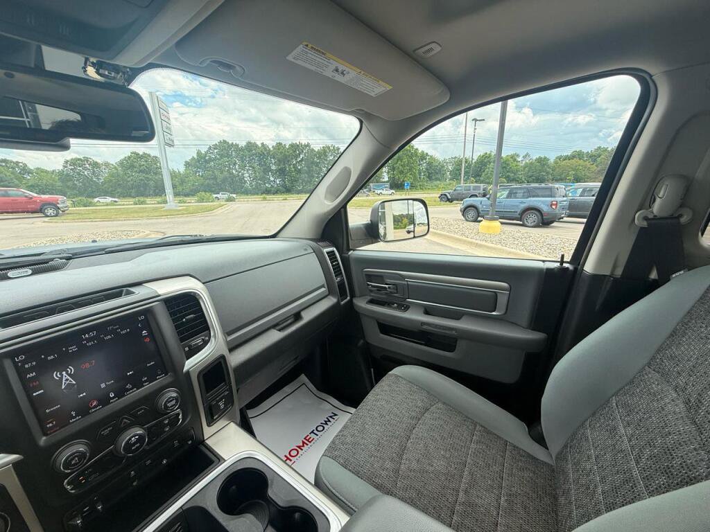Used 2019 RAM 1500 Classic Warlock AWD/4WD image 27