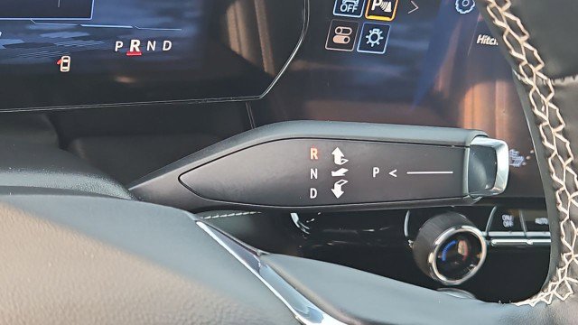 Used 2024 Chevrolet Blazer EV LT image 16