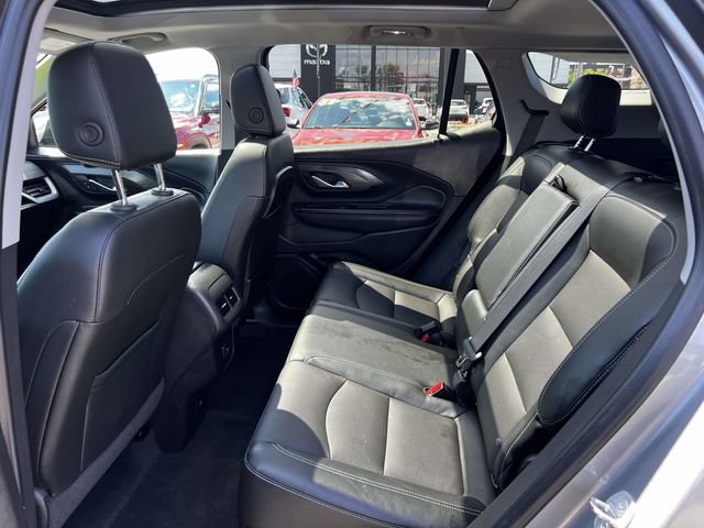 Used 2023 GMC Terrain SLT AWD/4WD image 12