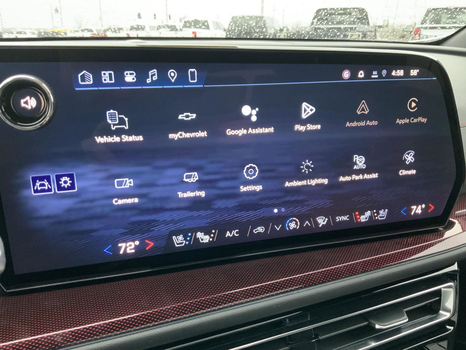 New 2026 Chevrolet Traverse RS w/ LPO, Floor Liner Package image 40