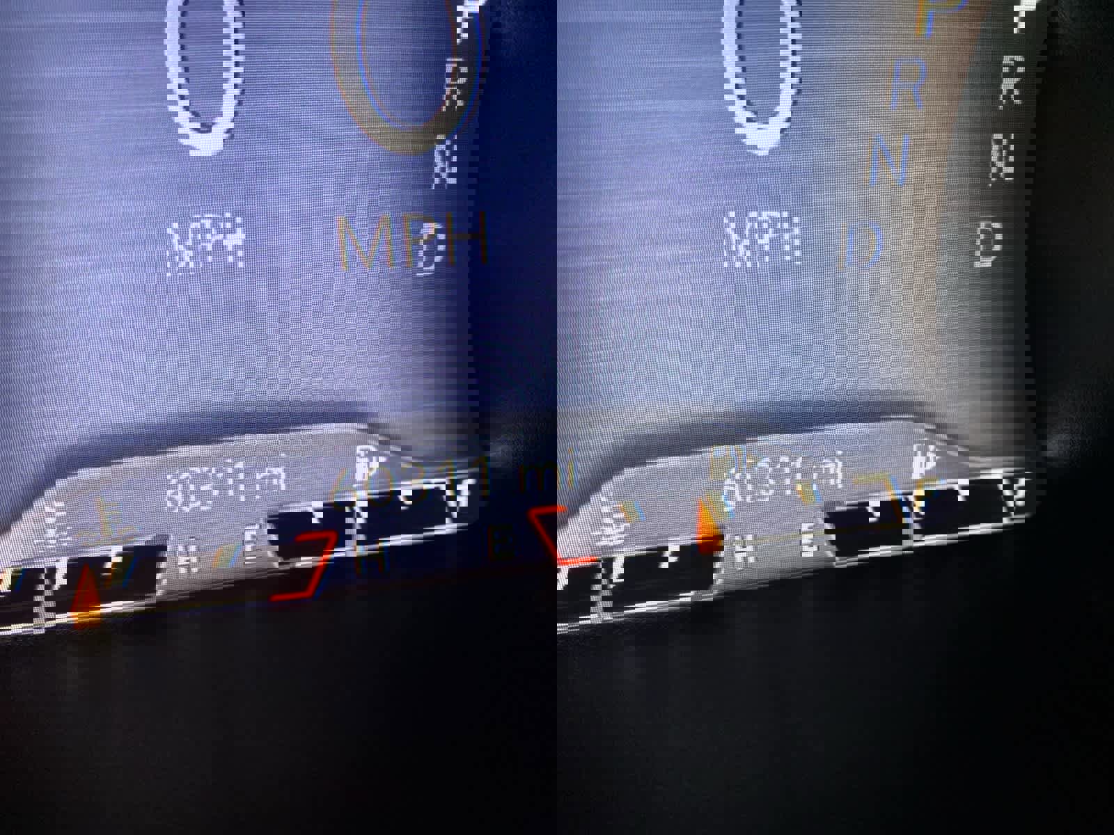 Used 2020 Jeep Cherokee Trailhawk w/ Cold Weather Group image 29