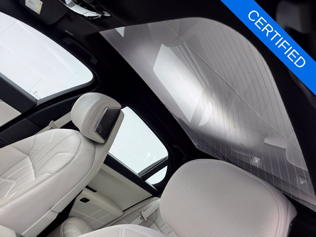 Certified 2023 BMW 740i RWD image 12
