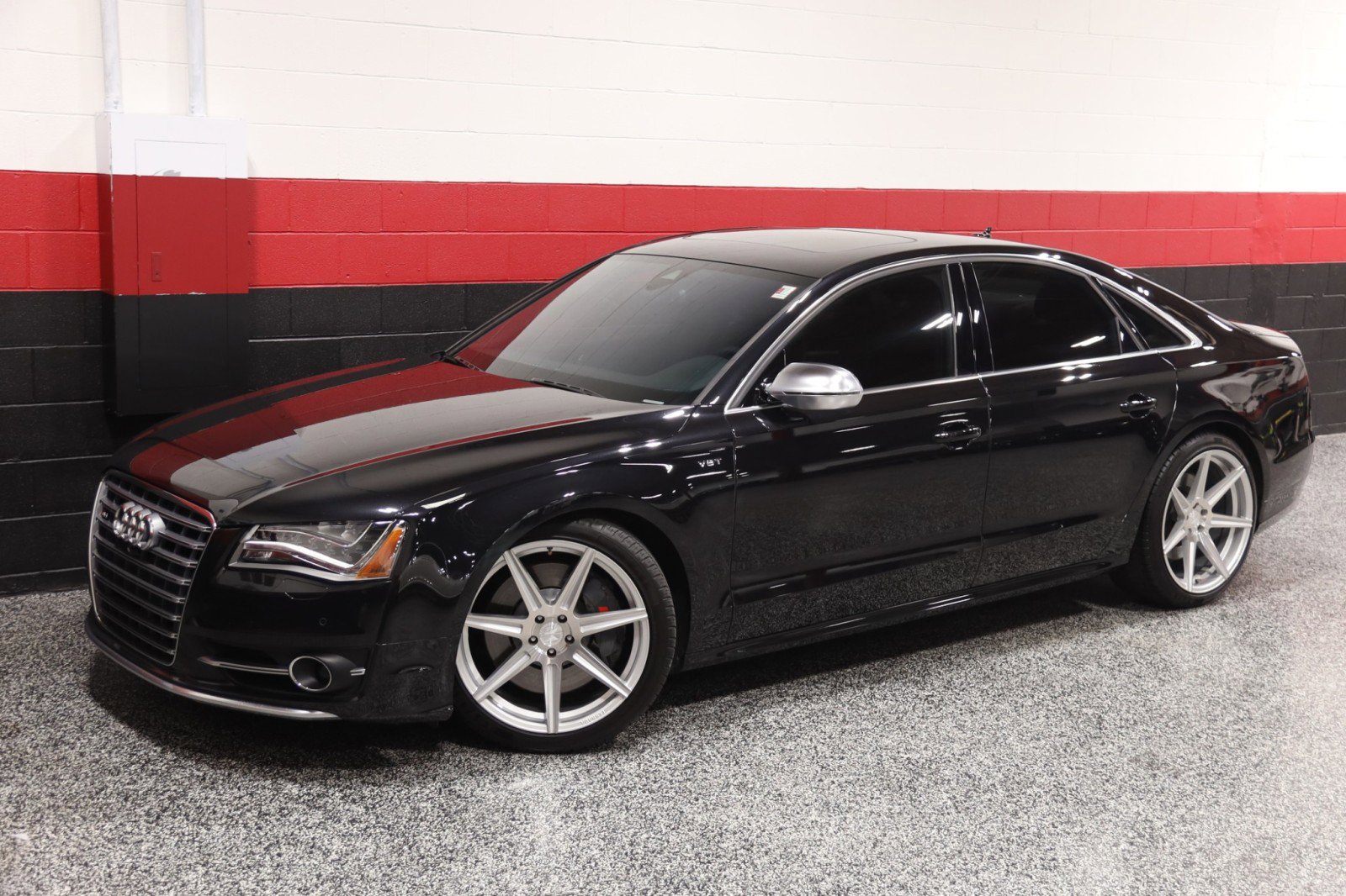 Used 2014 Audi S8 AWD/4WD image 13