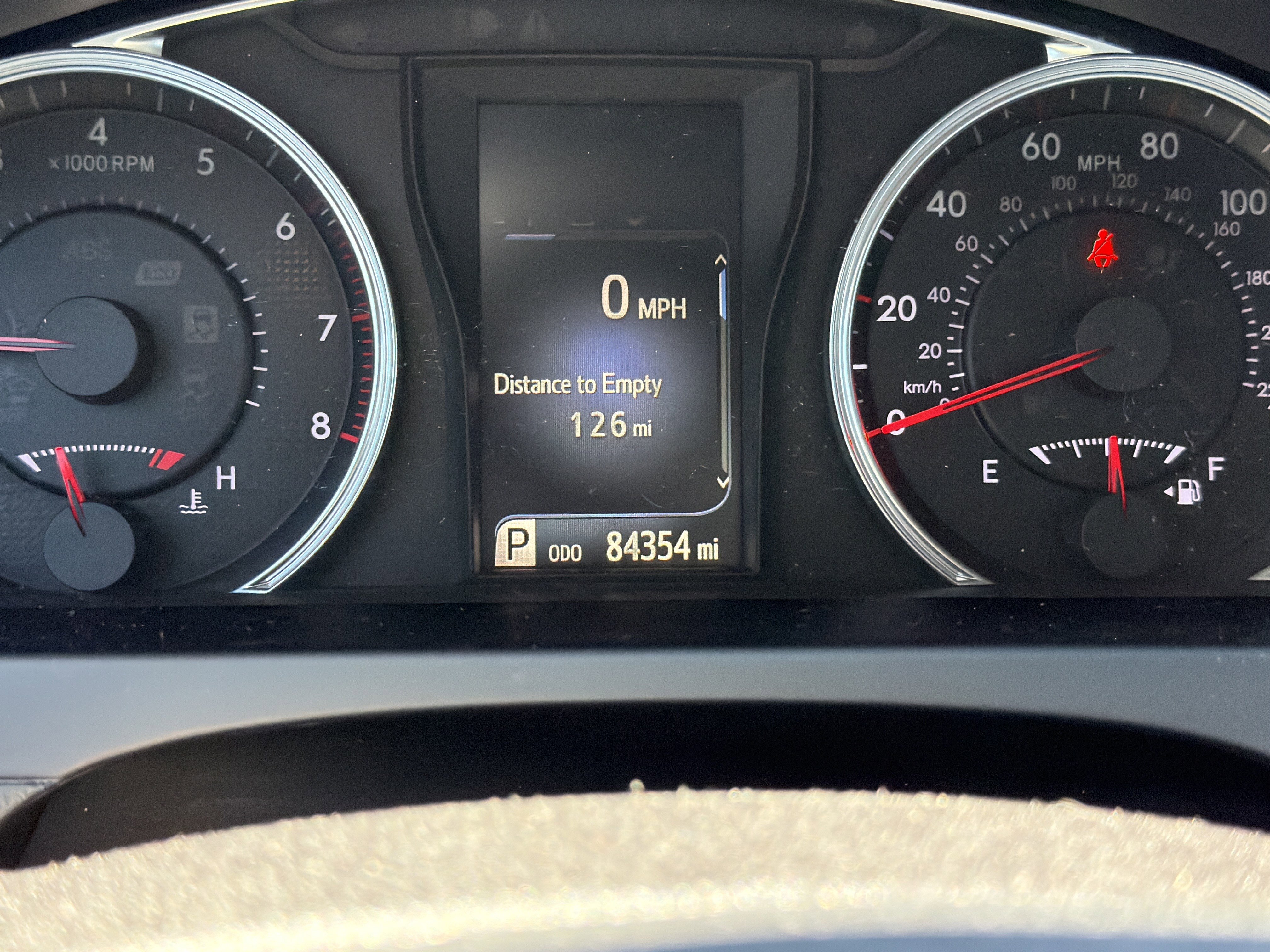 Used 2017 Toyota Camry SE w/ Moonroof Package FWD image 22